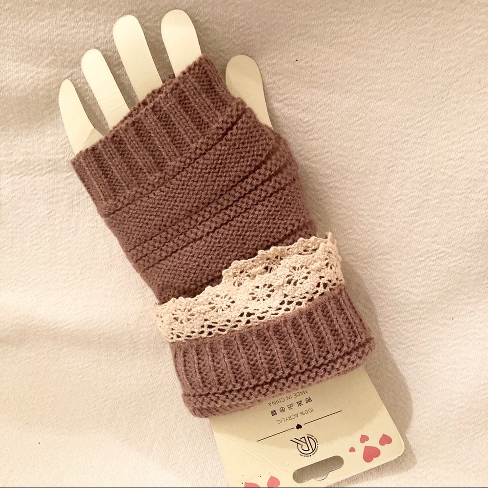 Fingerless Knit & Lace Gloves